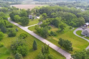 2611 S Rd, Burlington, WI 53105 - Photo 70