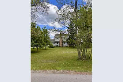 2611 South Road, Burlington, WI 53105 - Photo 2