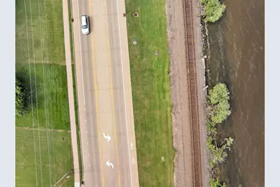 S Main Street, Oshkosh, WI 54902 - Photo 8