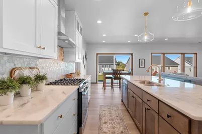 1211 Bay Mist Drive, Green Bay, WI 54311 - Photo 8