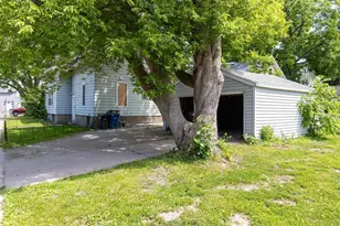 863 Jackson St, Oshkosh, WI 54901 - Photo 18