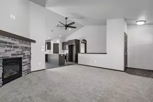 Xavier Dr, Neenah, WI 54956 - Photo 10