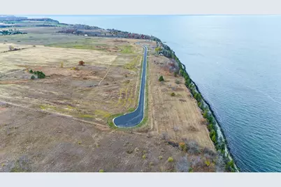 Debroux Court, Sturgeon Bay, WI 54235 - Photo 6