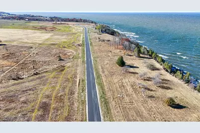 Debroux Court, Sturgeon Bay, WI 54235 - Photo 6