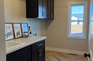 W5846 Delta Dr, Menasha, WI 54952 - Photo 14