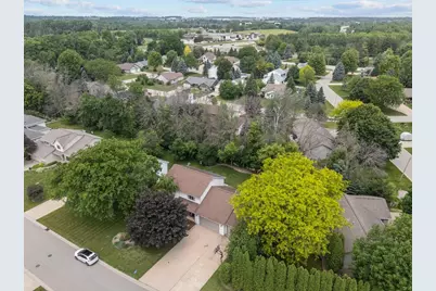 1364 Whippletree Lane, Neenah, WI 54956 - Photo 32