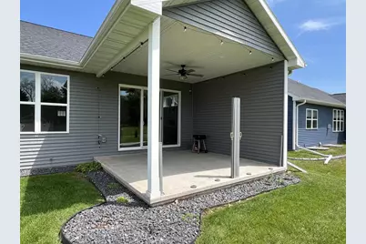 N9073 Southtowne Drive, Menasha, WI 54952 - Photo 20