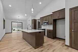 503 Founders Wy, Little Chute, WI 54140 - Photo 2