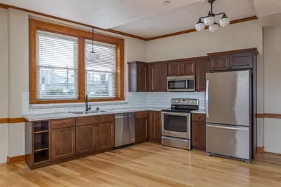 105 Washington Avenue #002, Oshkosh, WI 54901 - Photo 4