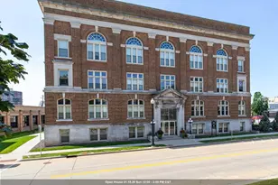 105 Washington Ave, Oshkosh, WI 54901 - Photo 1