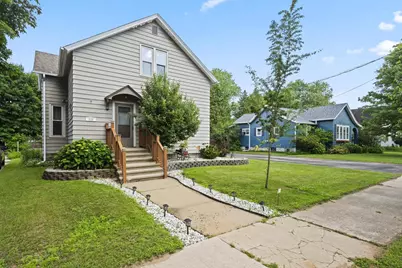 338 State Street, Marinette, WI 54143 - Photo 1