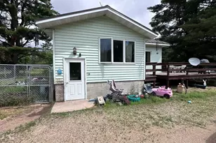 8501 River Rd, Suring, WI 54174 - Photo 4