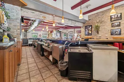 584 W Johnson Street, Fond du Lac, WI 54935 - Photo 10