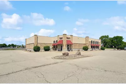 584 W Johnson Street, Fond du Lac, WI 54935 - Photo 4