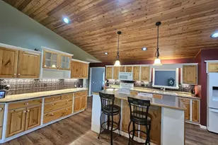 W6714 Porters Lake Rd, Wautoma, WI 54982 - Photo 12