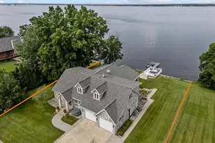 3896 Highland Shore Ln, Oshkosh, WI 54904 - Photo 76