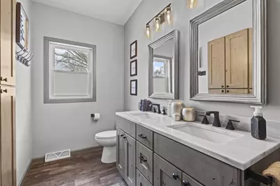 1749 S Oneida Street, Green Bay, WI 54304 - Photo 28