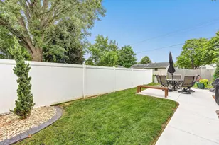 1751 S Oneida St, Green Bay, WI 54304 - Photo 34