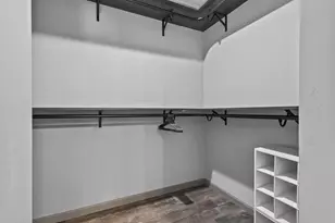 1751 S Oneida St, Green Bay, WI 54304 - Photo 22