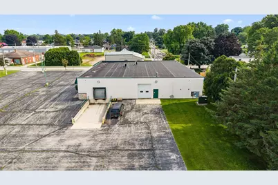 1828 Park Avenue, New Holstein, WI 53061 - Photo 8