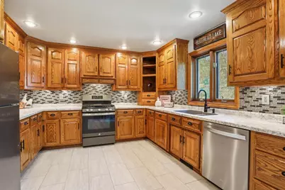 789 S Neumeyer Lane, Brillion, WI 54110 - Photo 12