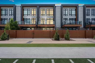 1100 Brookwood Dr, Green Bay, WI 54304 - Photo 2