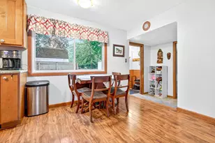 1328 W 9th Ave, Oshkosh, WI 54902 - Photo 4