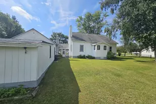 243 E Chicago Rd, Wautoma, WI 54982 - Photo 32