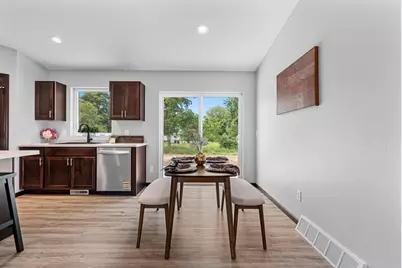 2662 Lawrence Lane, Neenah, WI 54956 - Photo 4