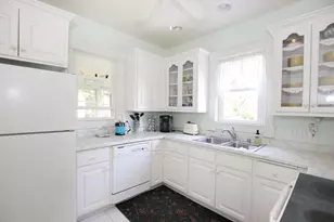 542 Hill St, Green Lake, WI 54941 - Photo 6