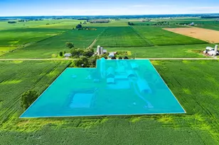 W2227 Redwood Dr, Pulaski, WI 54162 - Photo 4