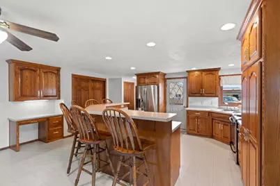 W2227 Redwood Drive, Pulaski, WI 54162 - Photo 8