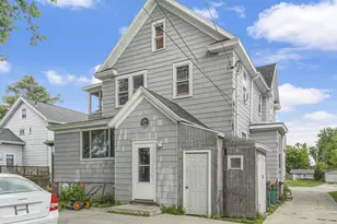 70 E Johnson St, Fond du Lac, WI 54935 - Photo 2