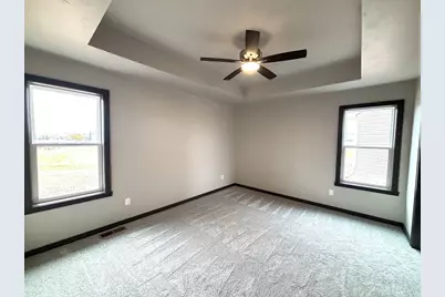 W6515 Breezy Way, Appleton, WI 54915 - Photo 6