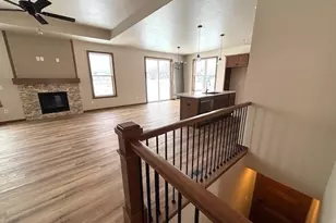 N9221 Dylan Dr, Appleton, WI 54915 - Photo 4