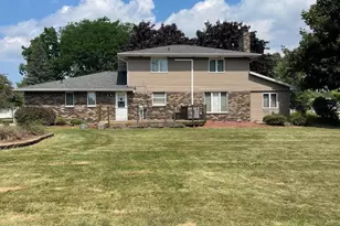 3076 Inverness Ln, New Franken, WI 54229 - Photo 8