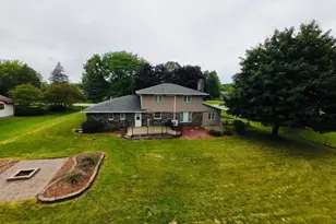 3076 Inverness Ln, New Franken, WI 54229 - Photo 16