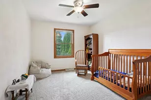 2513 Bishops Ln, Neenah, WI 54956 - Photo 14