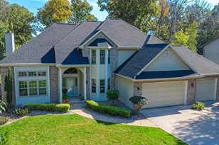 1055 Timber Run Dr, Neenah, WI 54956 - Photo 48