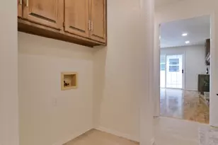 2031 Bradbury Ln, Green Bay, WI 54313 - Photo 20