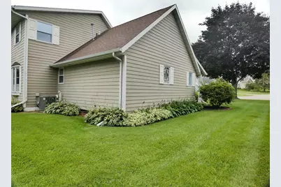 2031 Bradbury Lane, Green Bay, WI 54313 - Photo 40