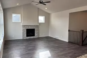 1633 Founders St, Neenah, WI 54956 - Photo 10
