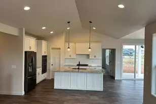 1633 Founders St, Neenah, WI 54956 - Photo 16