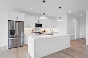 4001 Antwerp Ave, Howard, WI 54313 - Photo 14