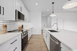 4001 Antwerp Ave, Howard, WI 54313 - Photo 16