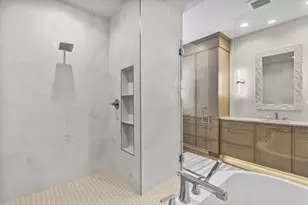 2448 Riddle Ct, De Pere, WI 54115 - Photo 32