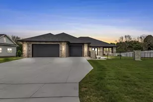 2448 Riddle Ct, De Pere, WI 54115 - Photo 58