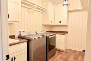 1853 Swan Rd, De Pere, WI 54115 - Photo 8