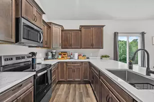 W5066 W Long Lake Rd, Waupaca, WI 54981 - Photo 22