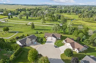 498 Ridgeway Ct, Brillion, WI 54110 - Photo 22